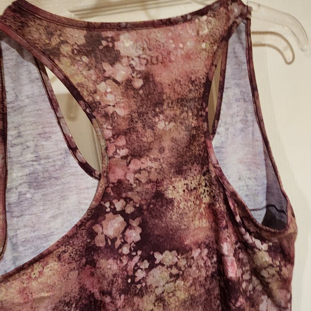 Racerback Ruffled Tank Top - Picture 6 of 7